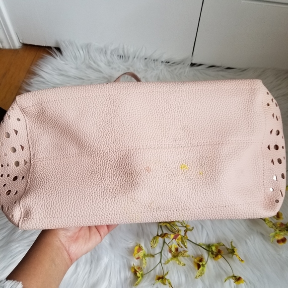 Bath & Body Works Pink Blush Metalic Tote Bag.... - Picture 14 of 16